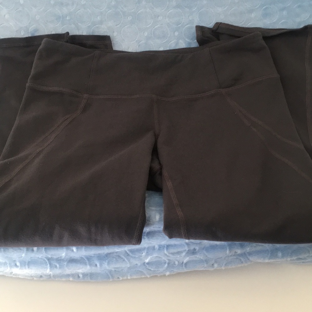 Athleta gray crop leggings